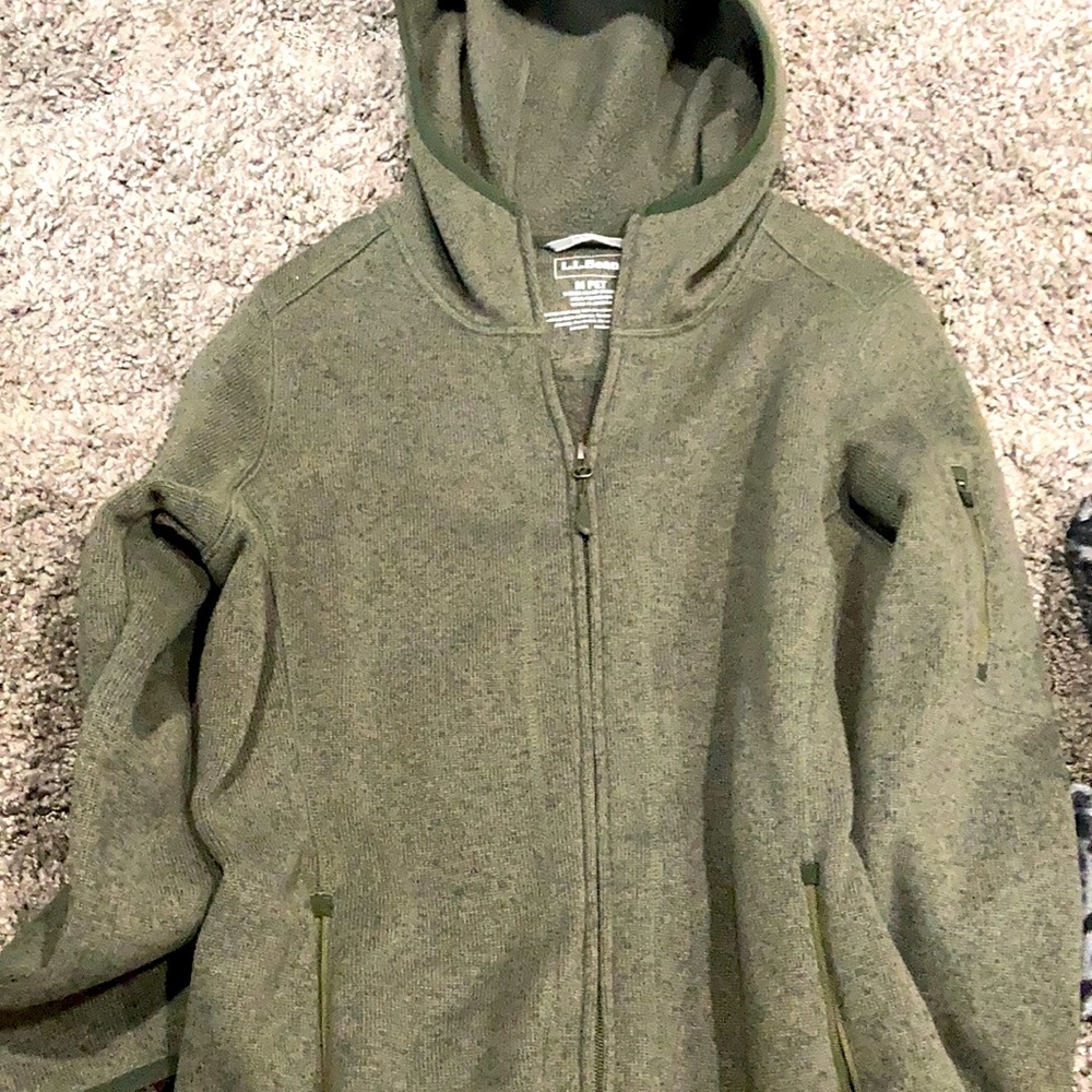 LL Bean women’s petite medium olive green jacket